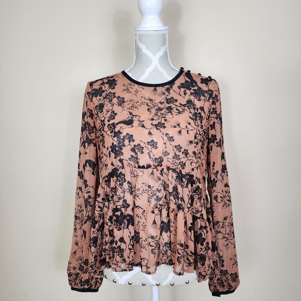 Whimsigoth Babydoll Long Sleeve Top Size Medium Feminine Edgy Dark Cottagecore